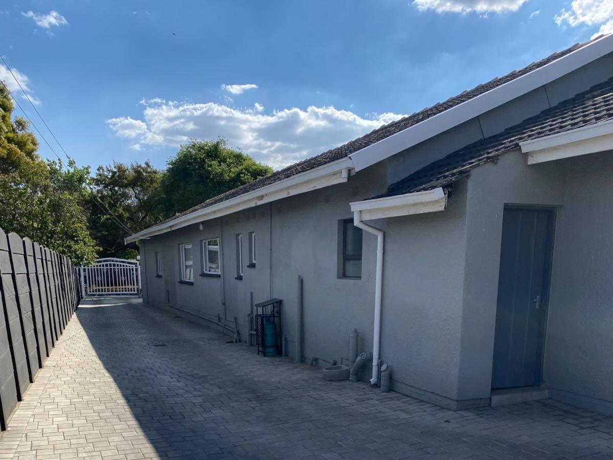 Staysure Guesthouse 알버톤 외부 사진